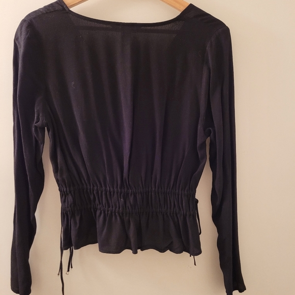 Cinched blouse - Picture 2 of 2